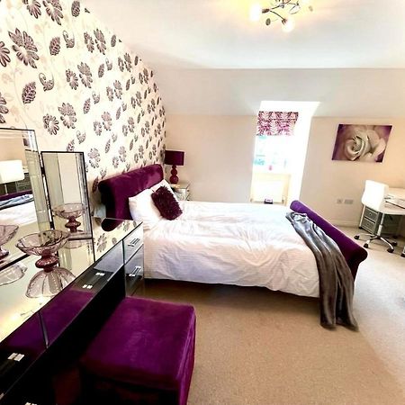 Lakeside Stylish 3 Bedroom House Grays エクステリア 写真